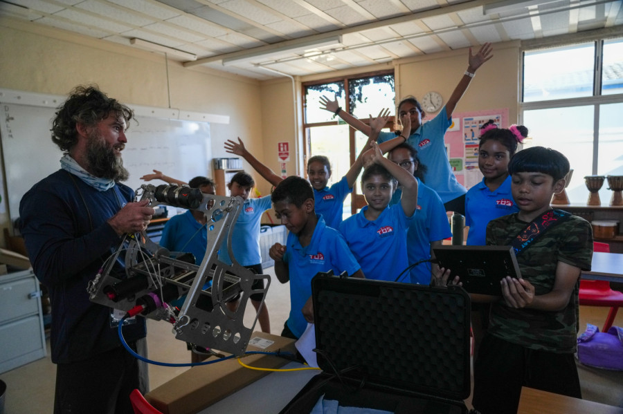 Mesophotic Project Youth Outreach Session 